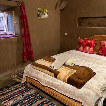 Authentic Riad & Activities Erg Мхамид Экстерьер фото