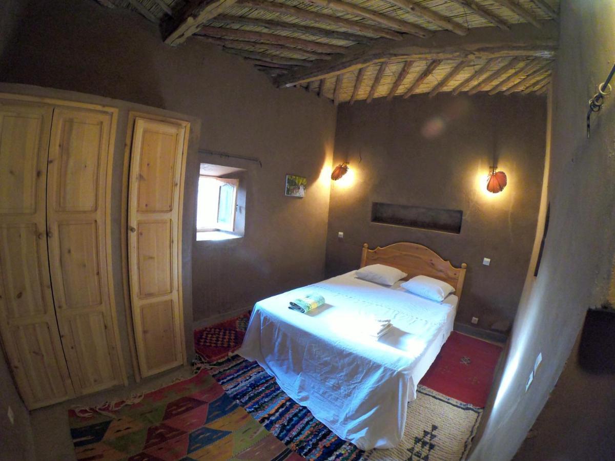 Authentic Riad & Activities Erg Мхамид Экстерьер фото
