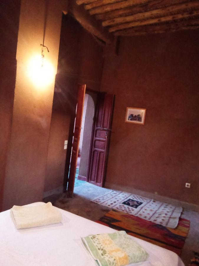 Authentic Riad & Activities Erg Мхамид Экстерьер фото